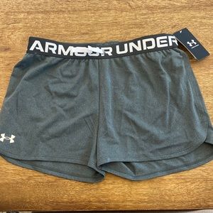 Under Armour NWT gray athletic shorts